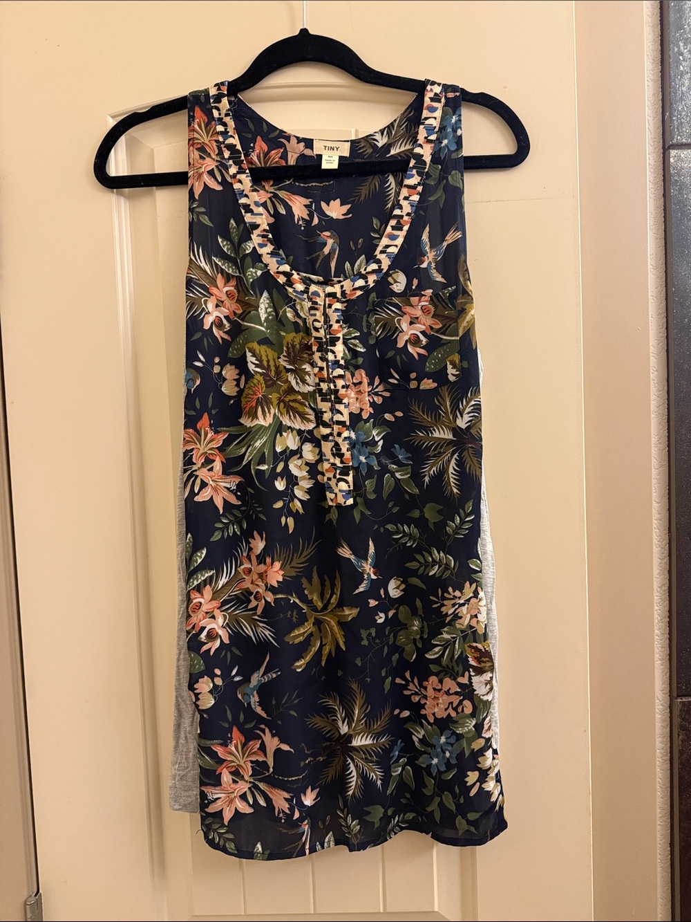 Anthropologie / Tiny Tunic top - M